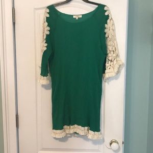 Umgee 1XL emerald great dress with lace and fringe